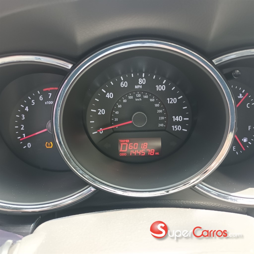 2013 Kia Sorento LX — foto 2 / 12