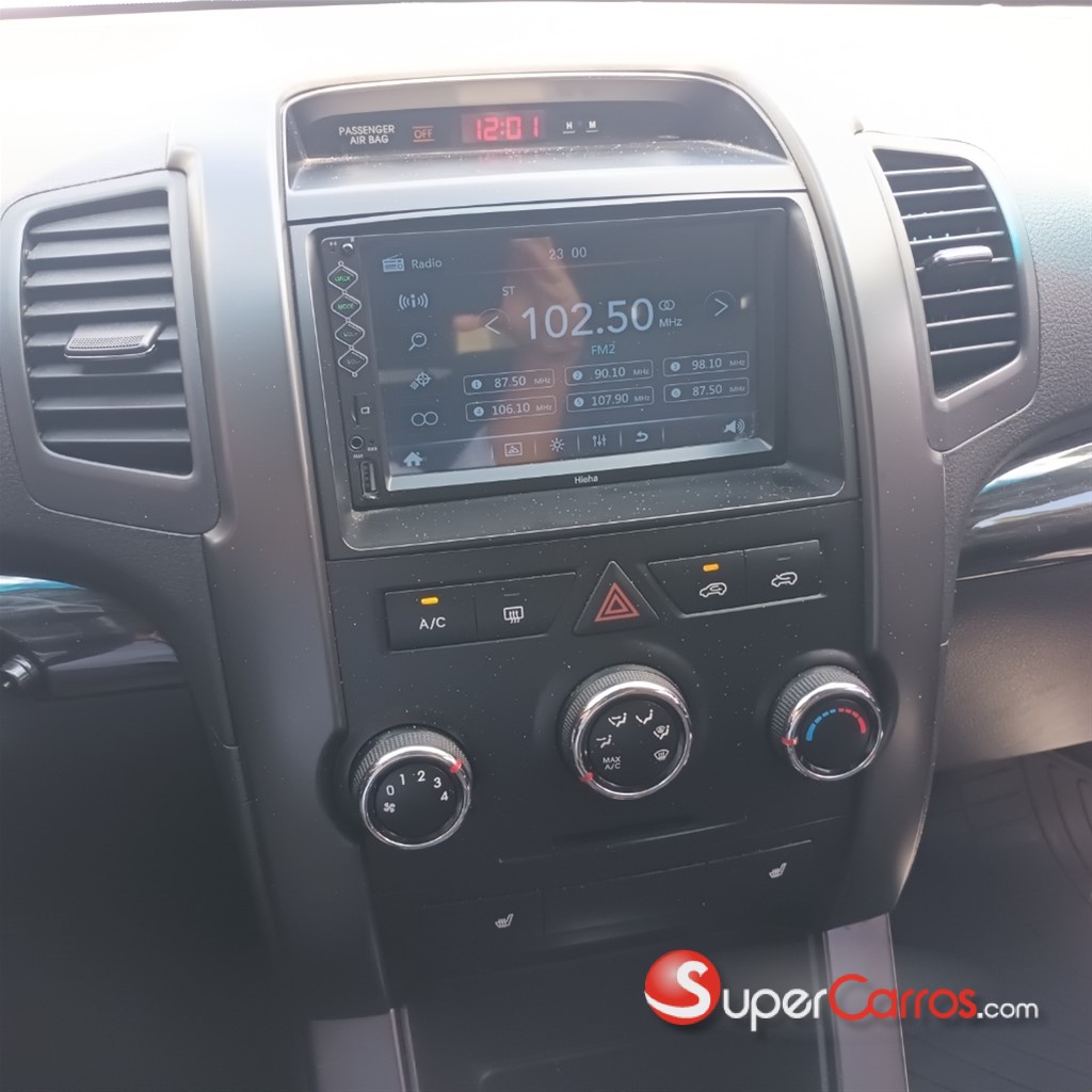 2013 Kia Sorento LX — foto 6 / 12