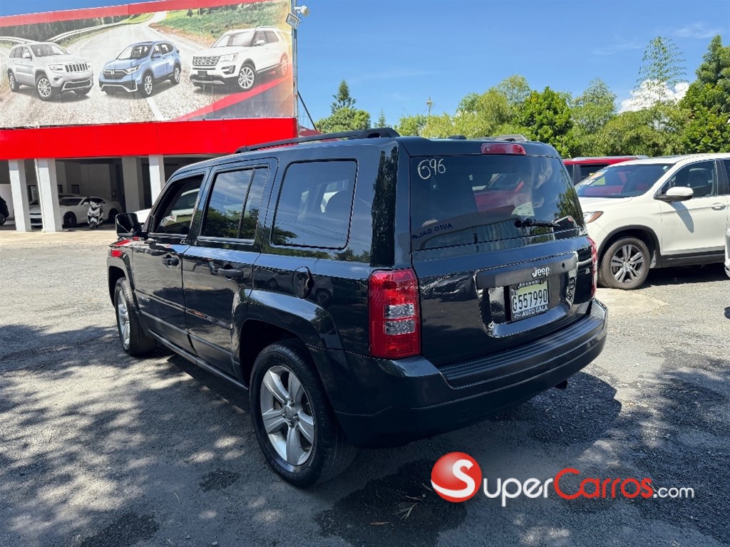 2016 Jeep Patriot Sport — foto 3 / 8