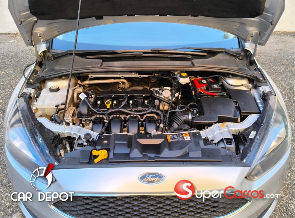 2017 Ford Focus SEL — foto 11 / 11