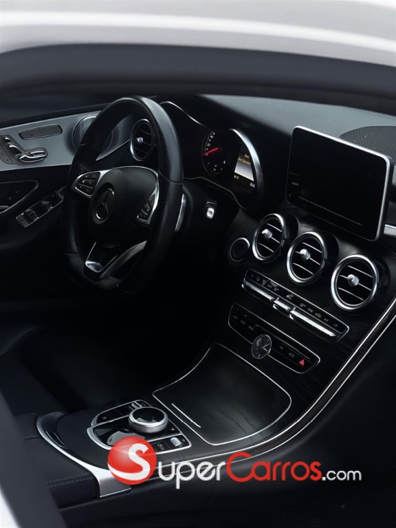 2018 Mercedes-Benz Clase C 300 4 Matic — foto 7 / 9