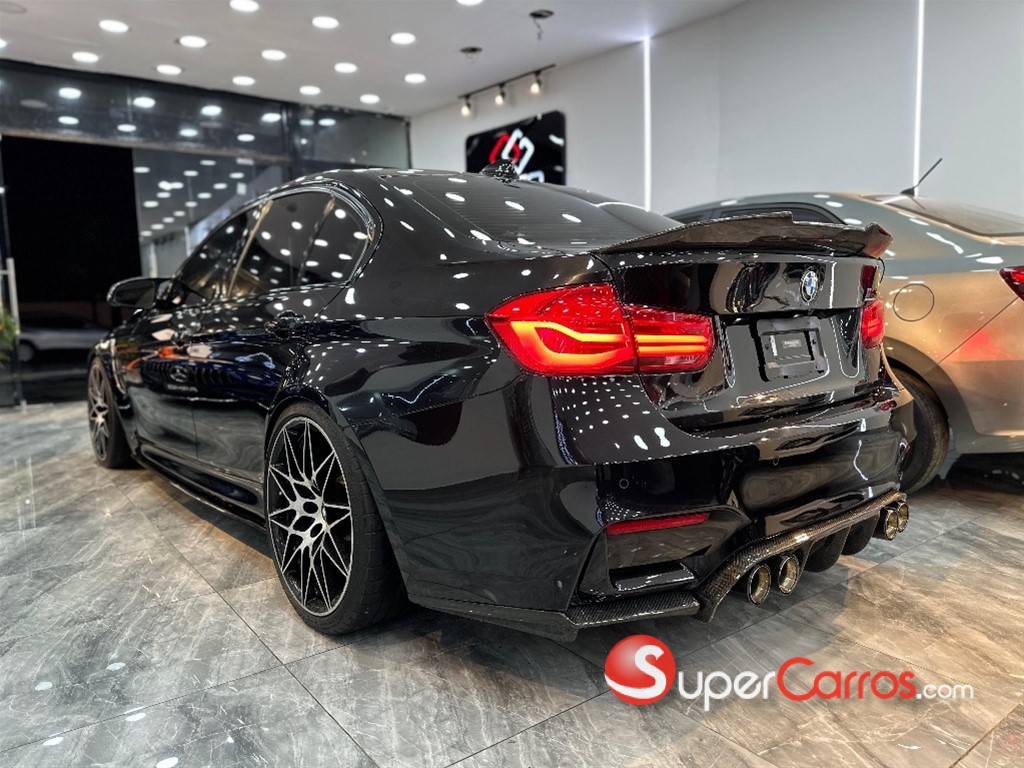 2017 BMW M 3 Competition Package — foto 5 / 11