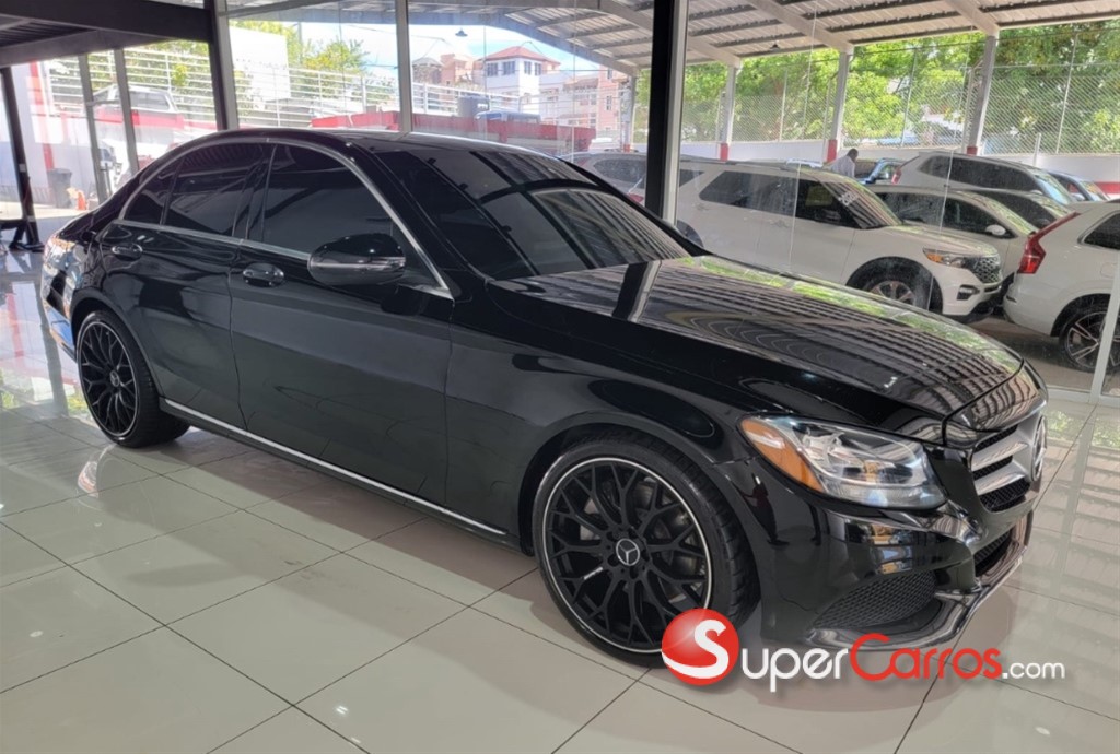 2018 Mercedes-Benz Clase C 300