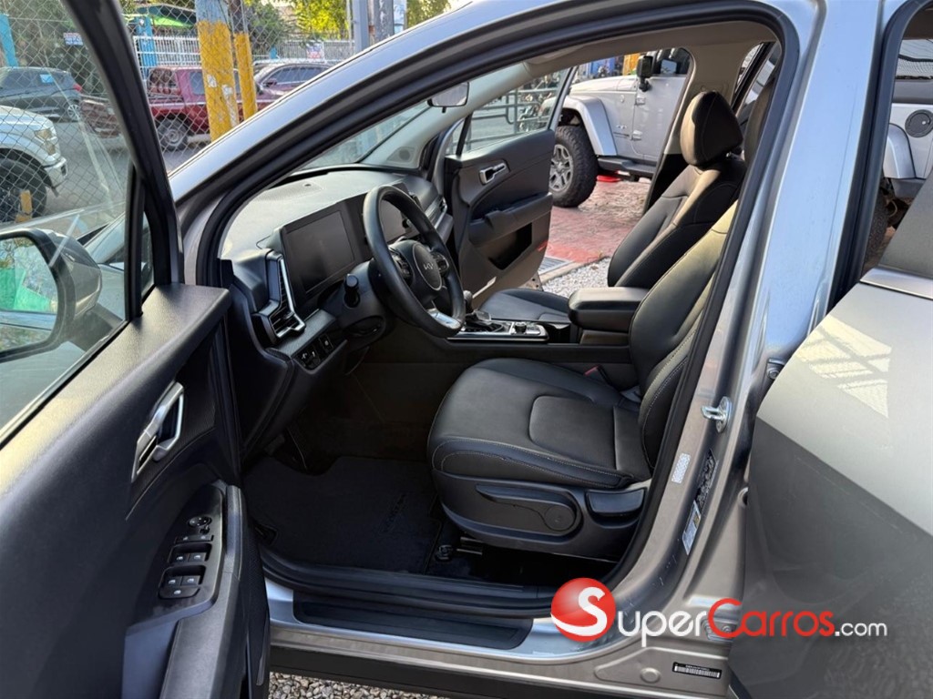 2023 Kia Sportage LX — foto 5 / 10