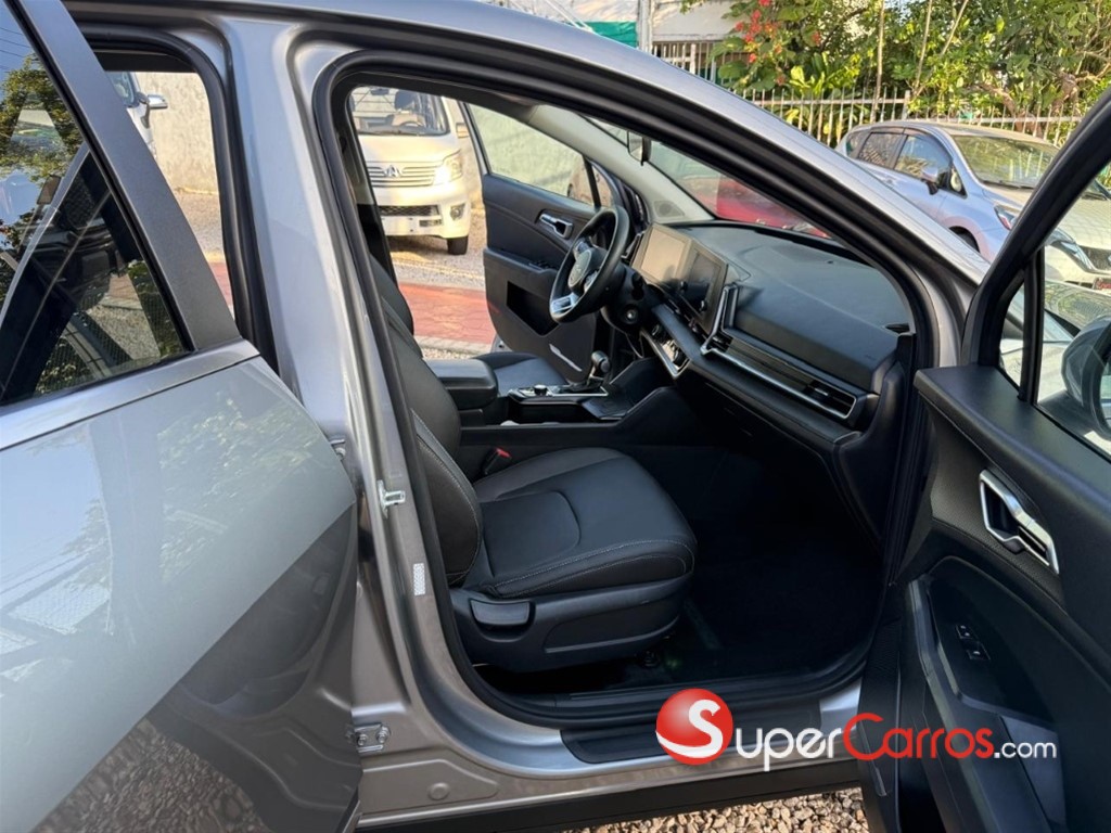 2023 Kia Sportage LX — foto 7 / 10