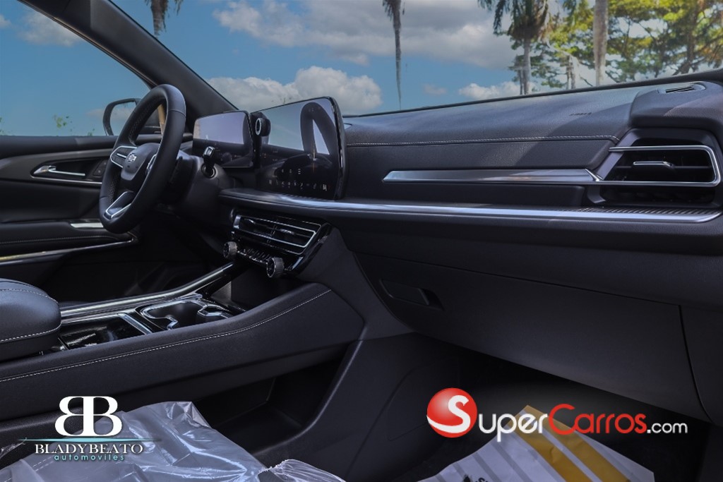 2025 Chevrolet Traverse LT — foto 6 / 12