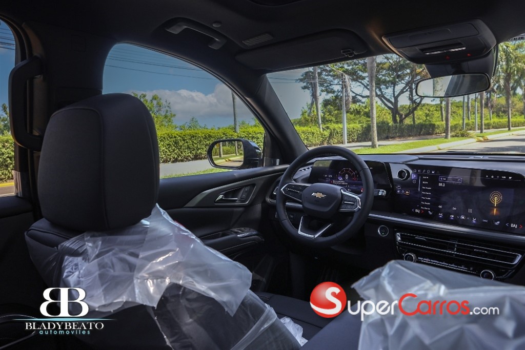 2025 Chevrolet Traverse LT — foto 8 / 12