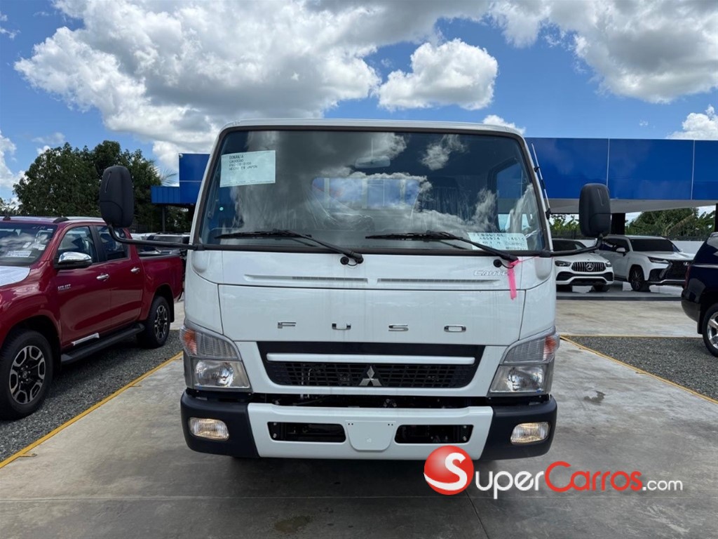 2026 Mitsubishi Motors Fuso Canter — foto 2 / 9