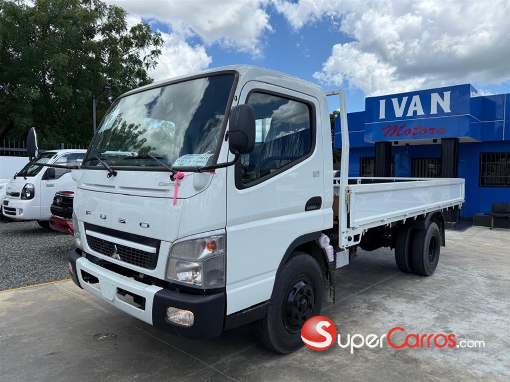 2026 Mitsubishi Motors Fuso Canter — foto 3 / 9