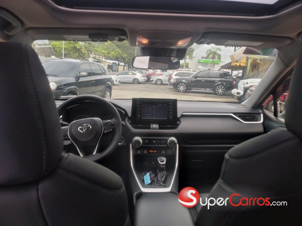 2019 Toyota RAV4 XLE — foto 5 / 11