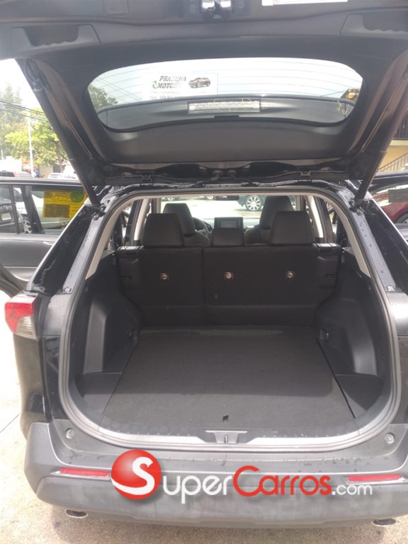 2019 Toyota RAV4 XLE — foto 7 / 11