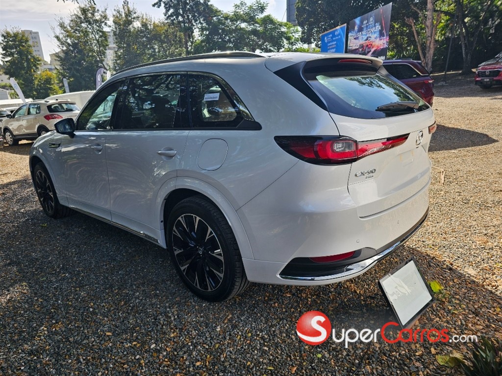 2027 Mazda CX-90 High Plus MHEV — foto 4 / 11