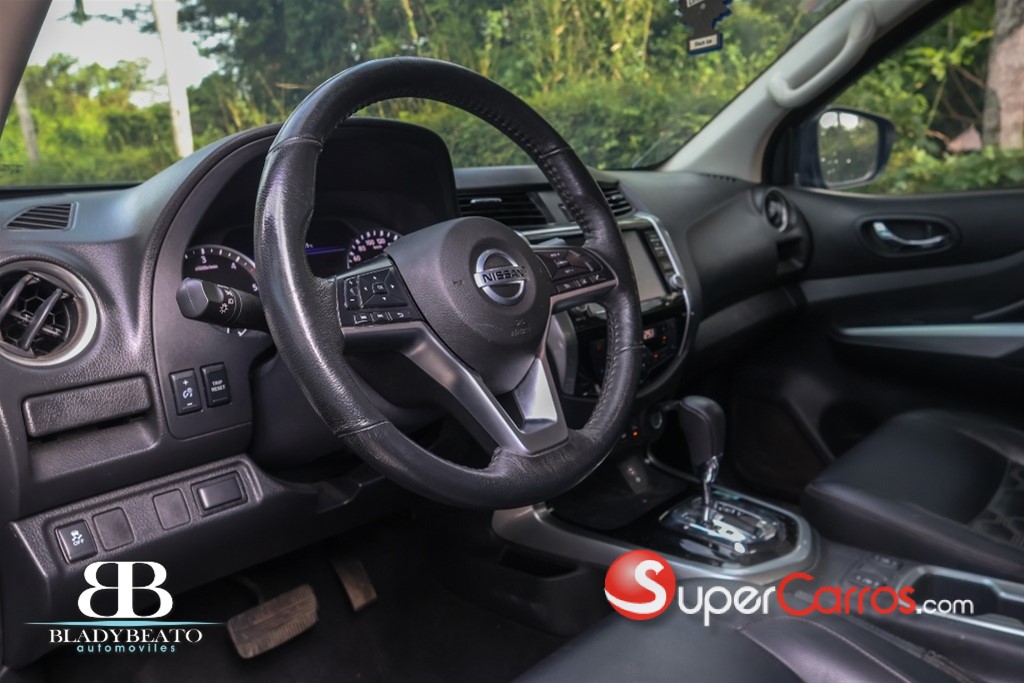 2023 Nissan Frontier LE — foto 9 / 12