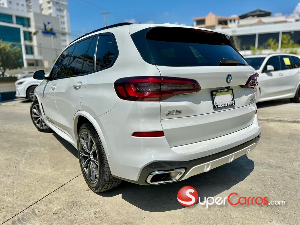 2021 BMW X 5 XDRIVE 40i — foto 5 / 12