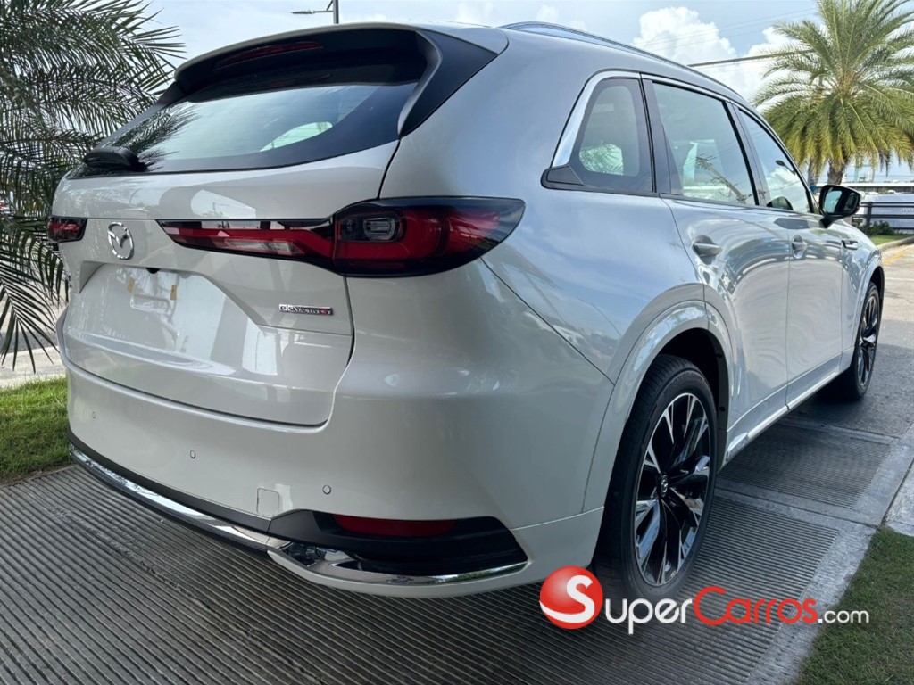 2025 Mazda CX-90 High Plus MHEV — foto 5 / 10