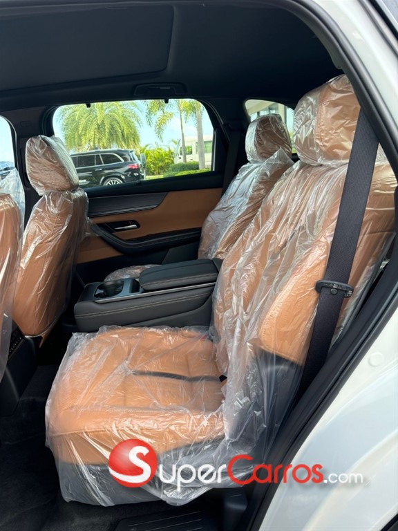 2025 Mazda CX-90 High Plus MHEV — foto 8 / 10