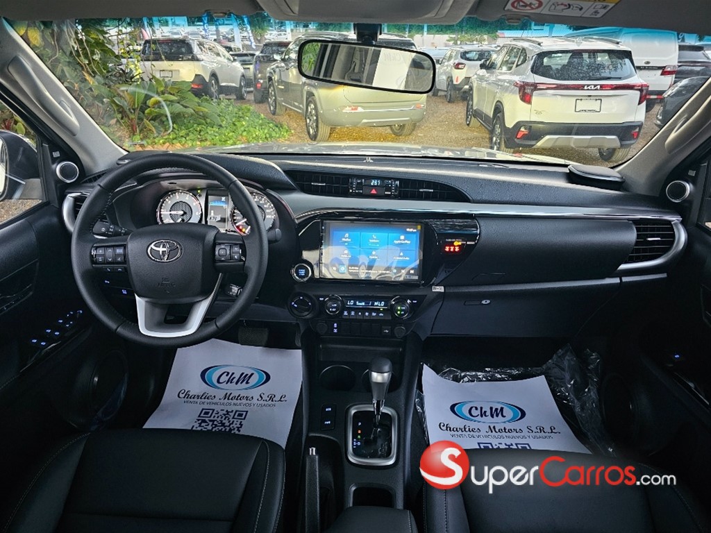 2026 Toyota Hilux Limited — foto 9 / 11