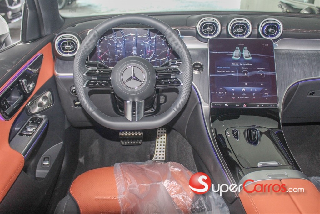 2026 Mercedes-Benz Clase GLC 200 Coupe — foto 8 / 10