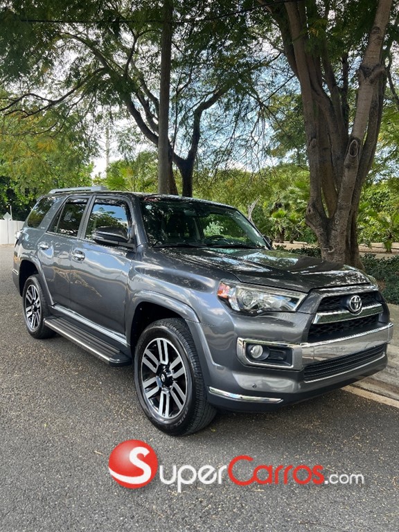 2018 Toyota 4 Runner Limited — foto 2 / 10