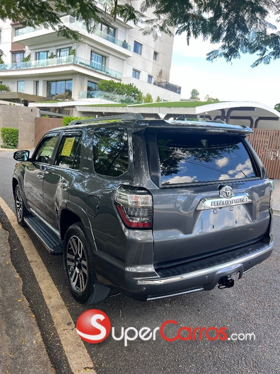 2018 Toyota 4 Runner Limited — foto 5 / 10