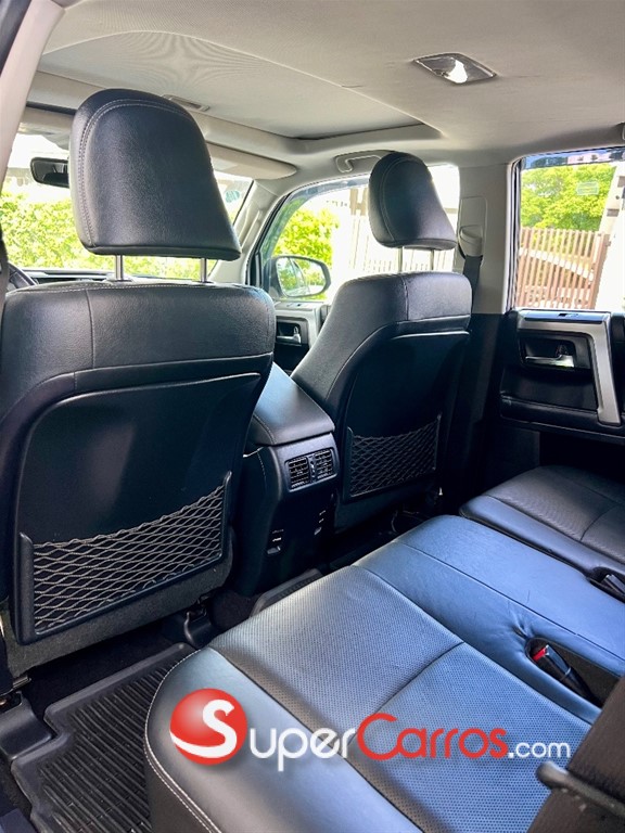 2018 Toyota 4 Runner Limited — foto 6 / 10