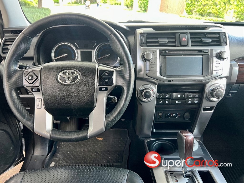 2018 Toyota 4 Runner Limited — foto 7 / 10
