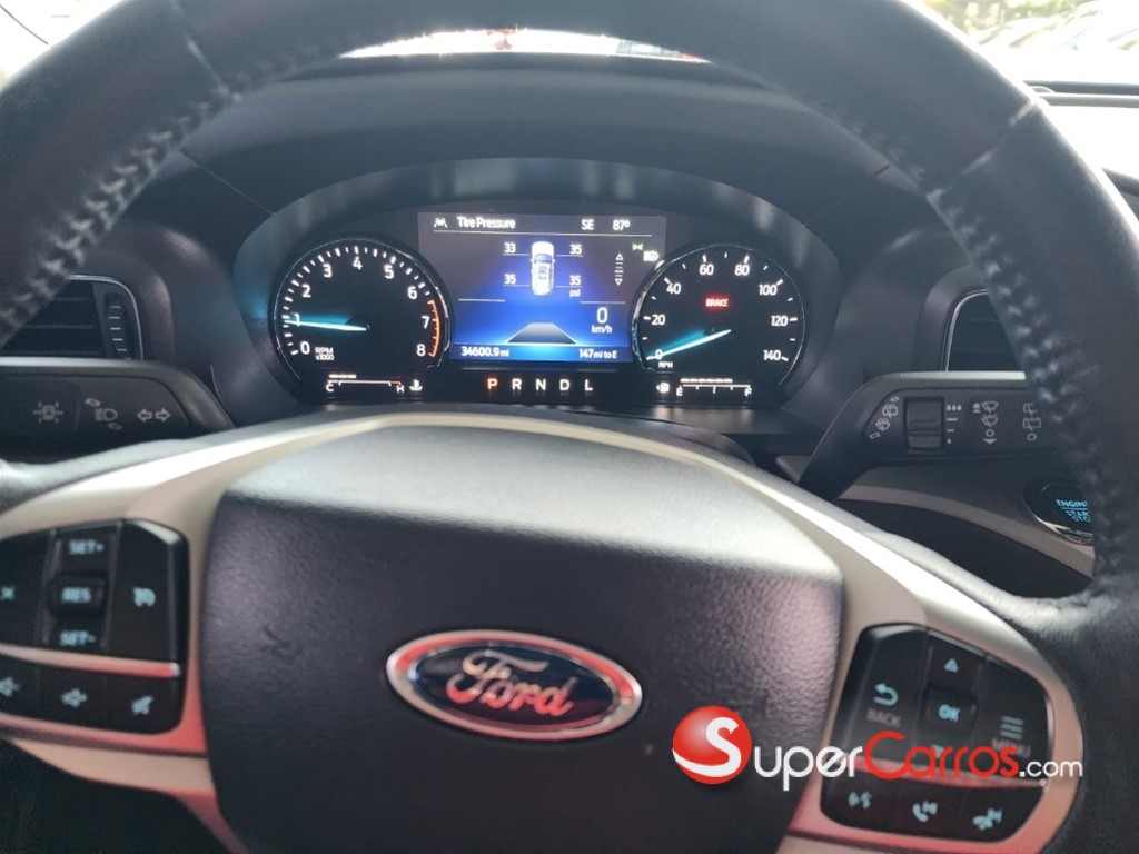 2023 Ford Explorer XLT — foto 2 / 9