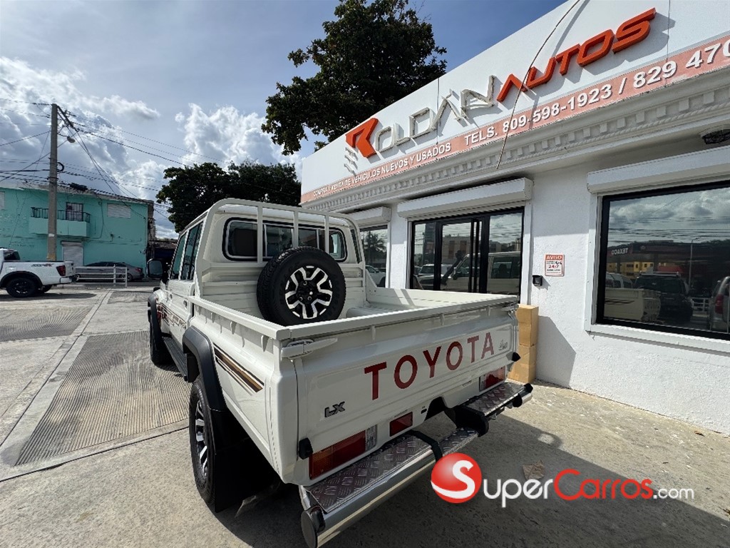 2026 Toyota Land Cruiser J79 — foto 7 / 12