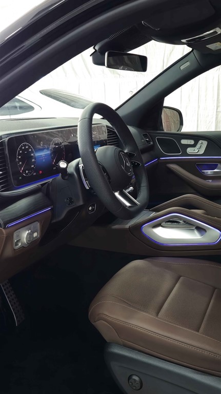 2025 Mercedes-Benz Clase GLS 450 4MATIC AMG — foto 7 / 10