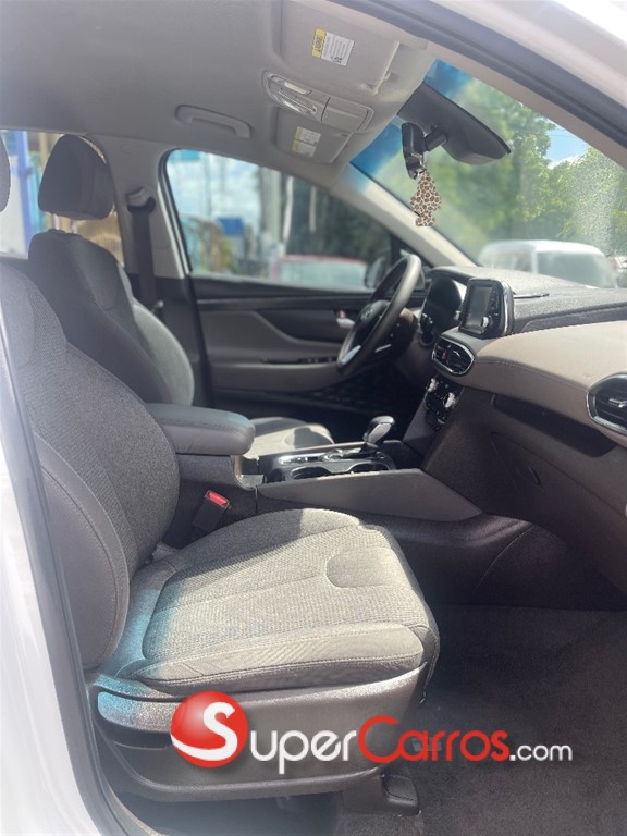 2020 Hyundai Santa Fe SEL — foto 8 / 9