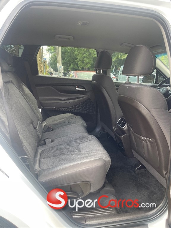 2020 Hyundai Santa Fe SEL — foto 9 / 9