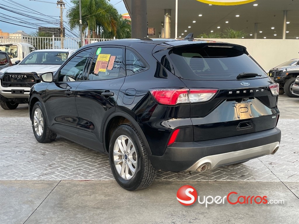 2020 Ford Escape Ecoboost — foto 6 / 12