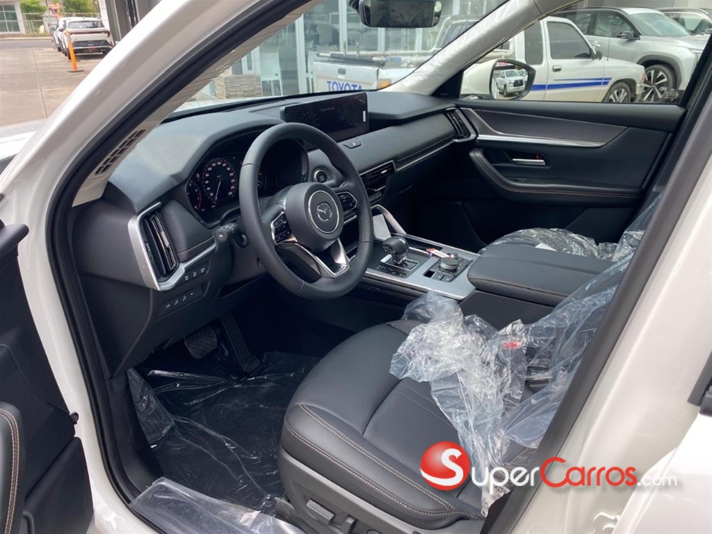 2026 Mazda CX-60 GT — foto 4 / 9