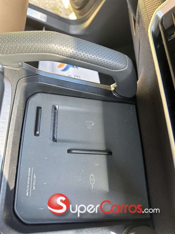 2027 Jetour T2 — foto 7 / 12