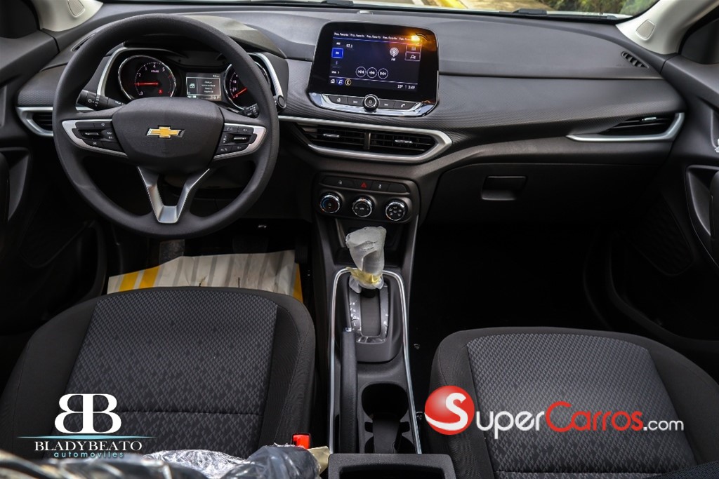 2024 Chevrolet Tracker LS — foto 4 / 11