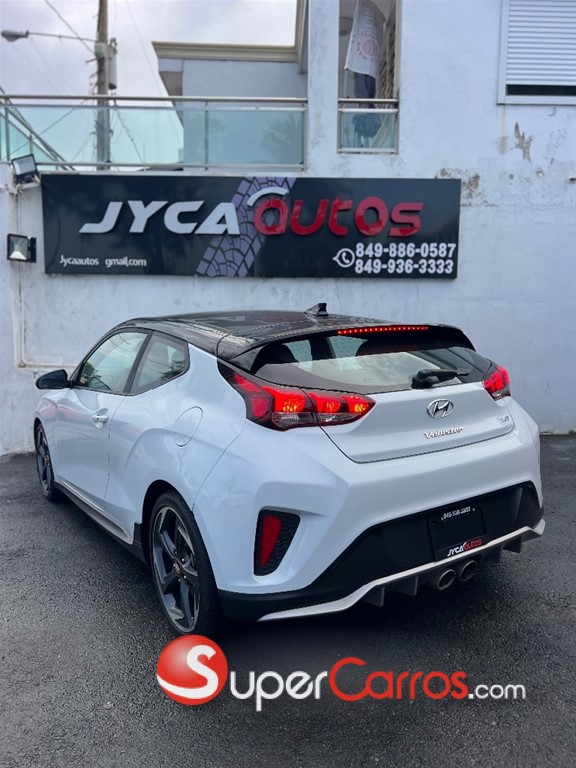 2019 Hyundai Veloster Turbo — foto 4 / 11