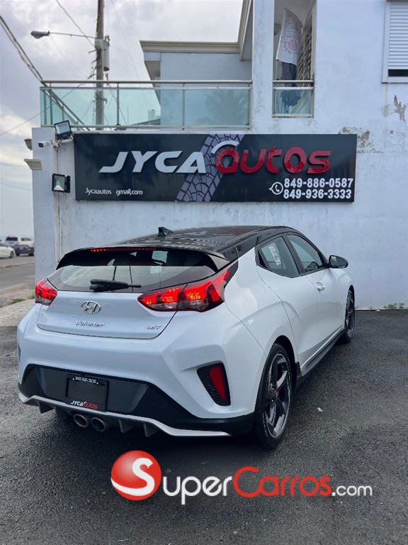 2019 Hyundai Veloster Turbo — foto 5 / 11