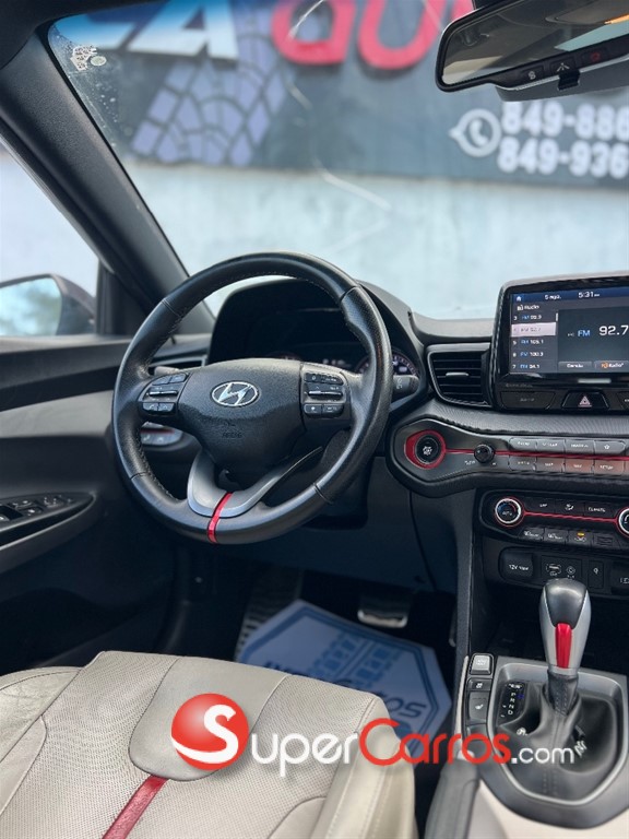 2019 Hyundai Veloster Turbo — foto 10 / 11