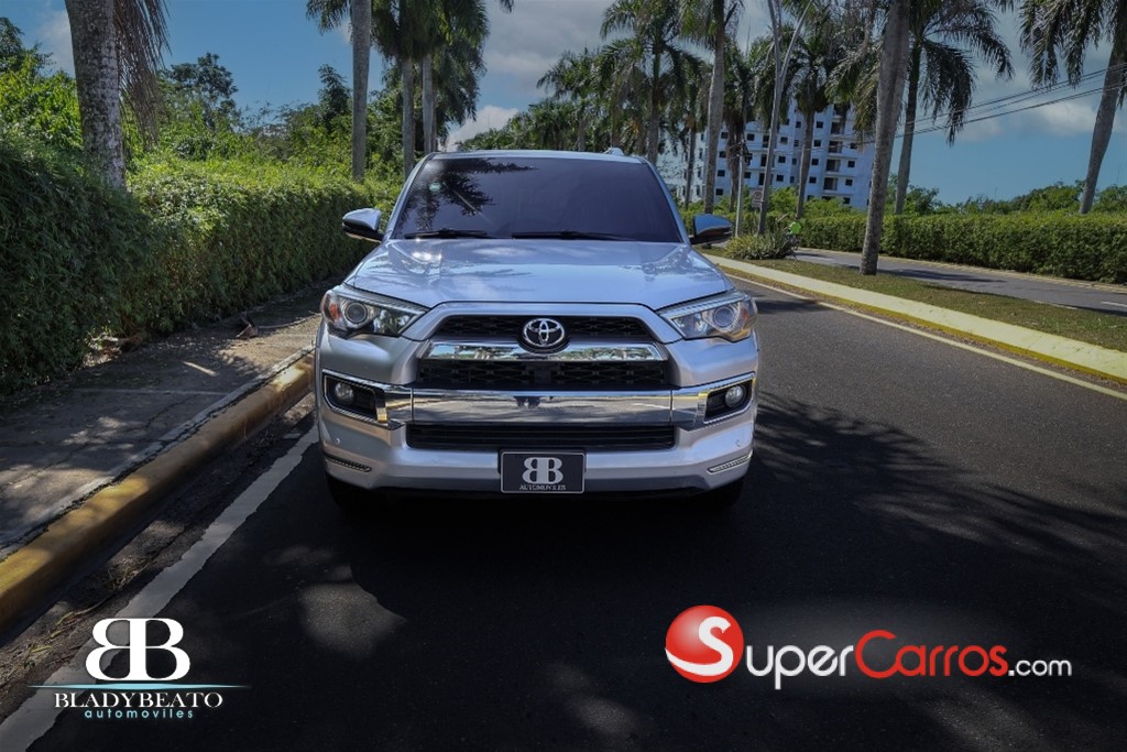 2016 Toyota 4 Runner Limited — foto 2 / 11