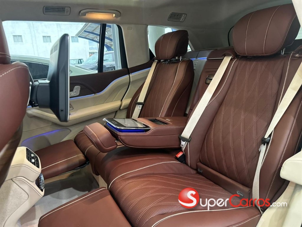 2026 Mercedes-Benz Clase GLS 600 Maybach — foto 6 / 12