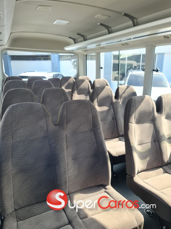 2026 Toyota Coaster — foto 7 / 10
