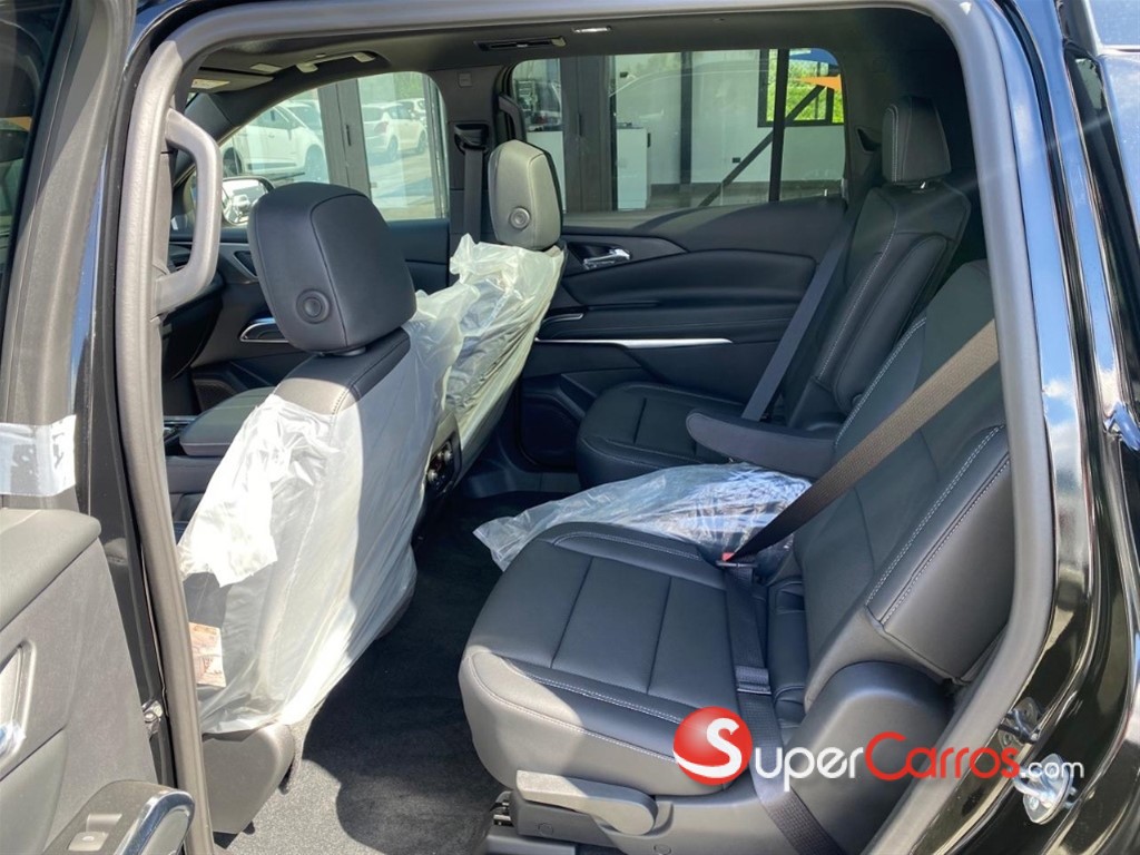 2026 Chevrolet Traverse LT — foto 10 / 12