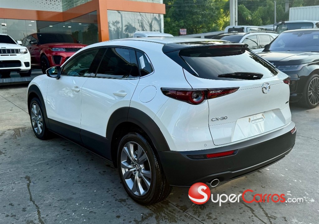 2027 Mazda CX-30 GS — foto 7 / 12