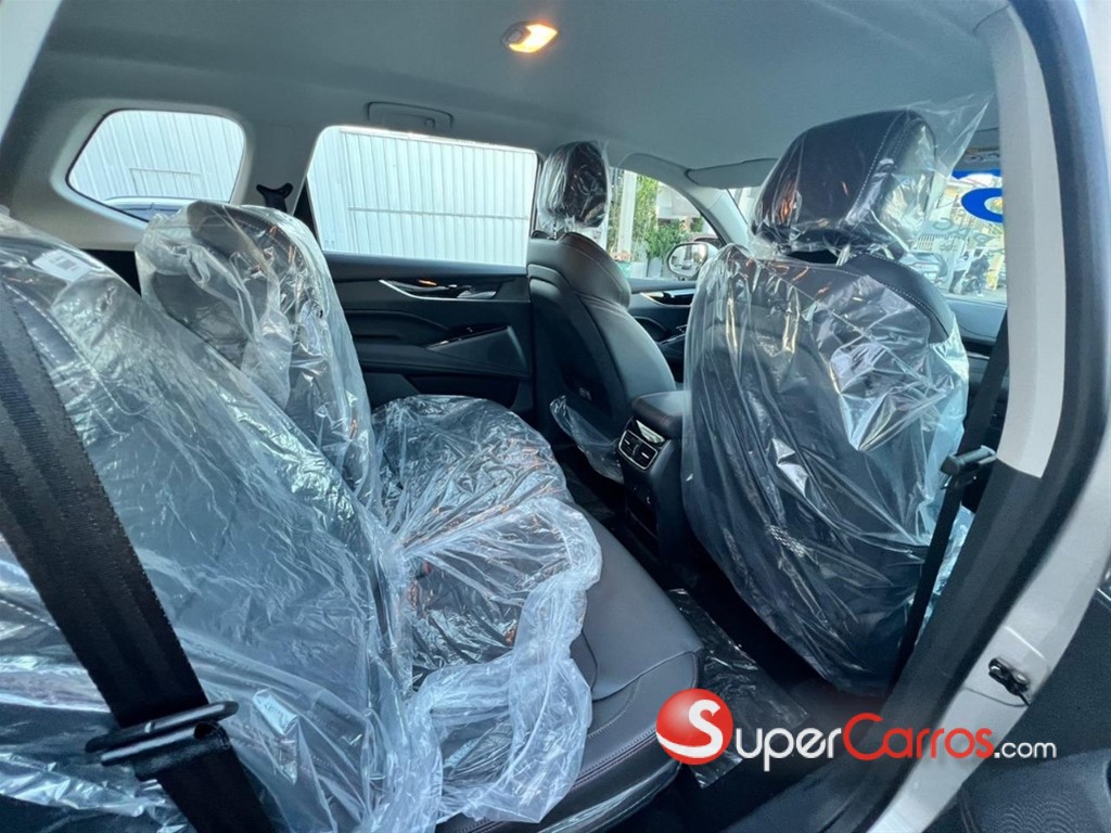2026 Maxus D60 — foto 8 / 12