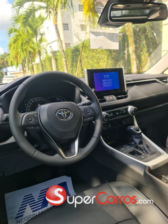 2025 Toyota RAV4 Limited Hybrid — foto 7 / 10