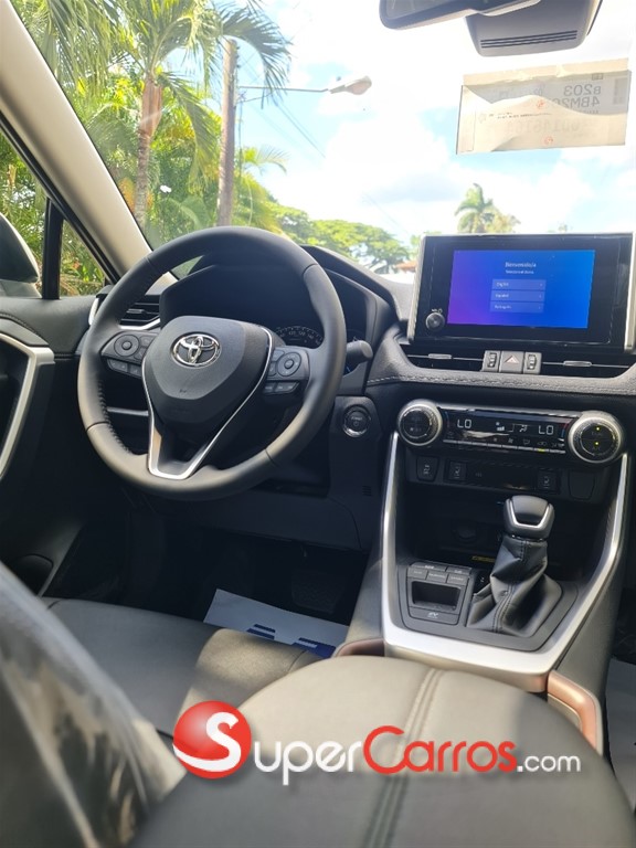 2025 Toyota RAV4 Limited Hybrid — foto 8 / 10