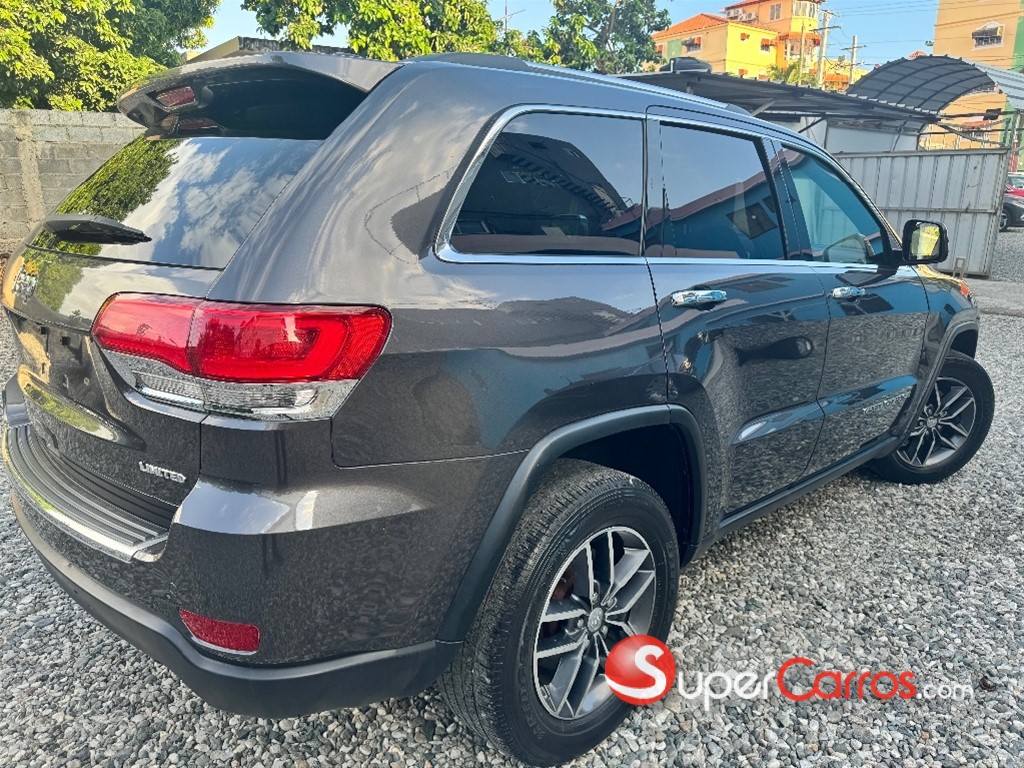 2018 Jeep Grand Cherokee Limited — foto 3 / 8