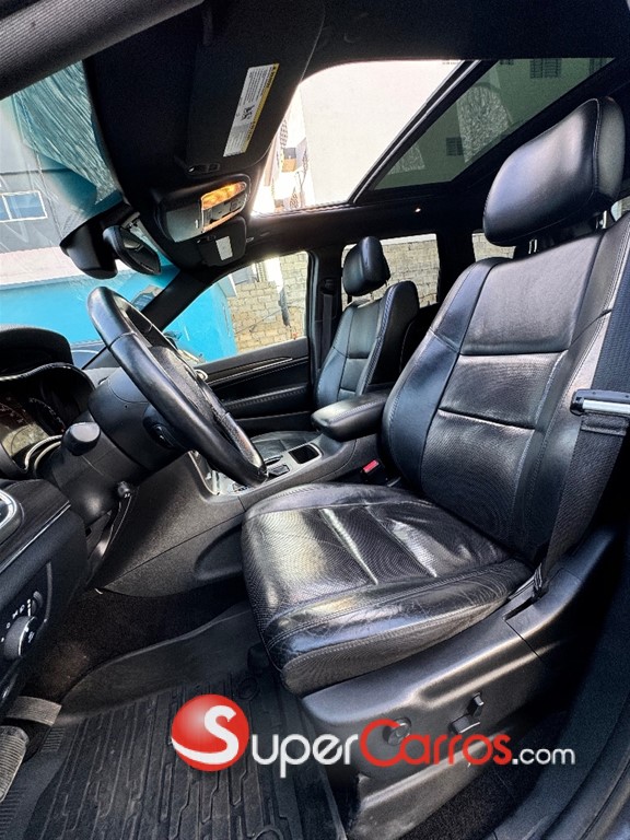 2018 Jeep Grand Cherokee Limited — foto 6 / 8