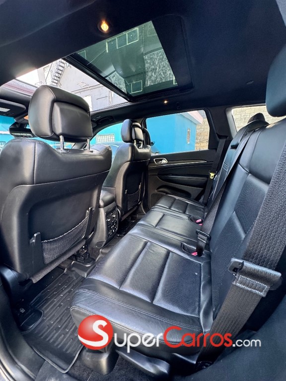 2018 Jeep Grand Cherokee Limited — foto 8 / 8