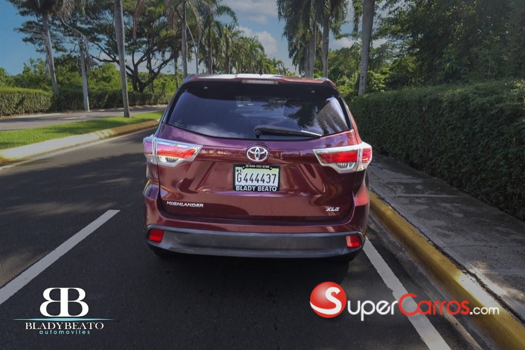 2015 Toyota Highlander — foto 8 / 10
